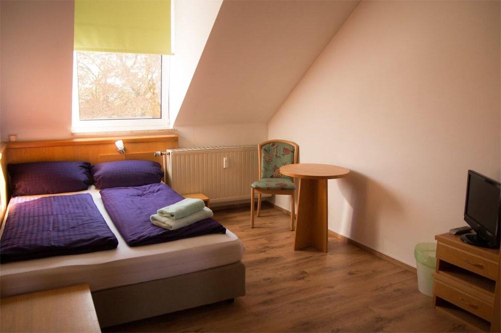 Pension Sachsenallee