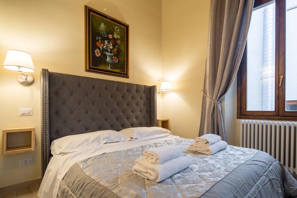 Duomo Apartments by Mmega