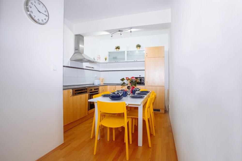 Beautiful apartment in central Residence