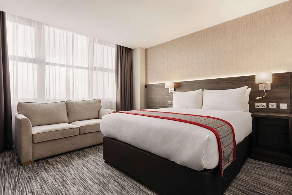 Ramada by Wyndham Leeds East