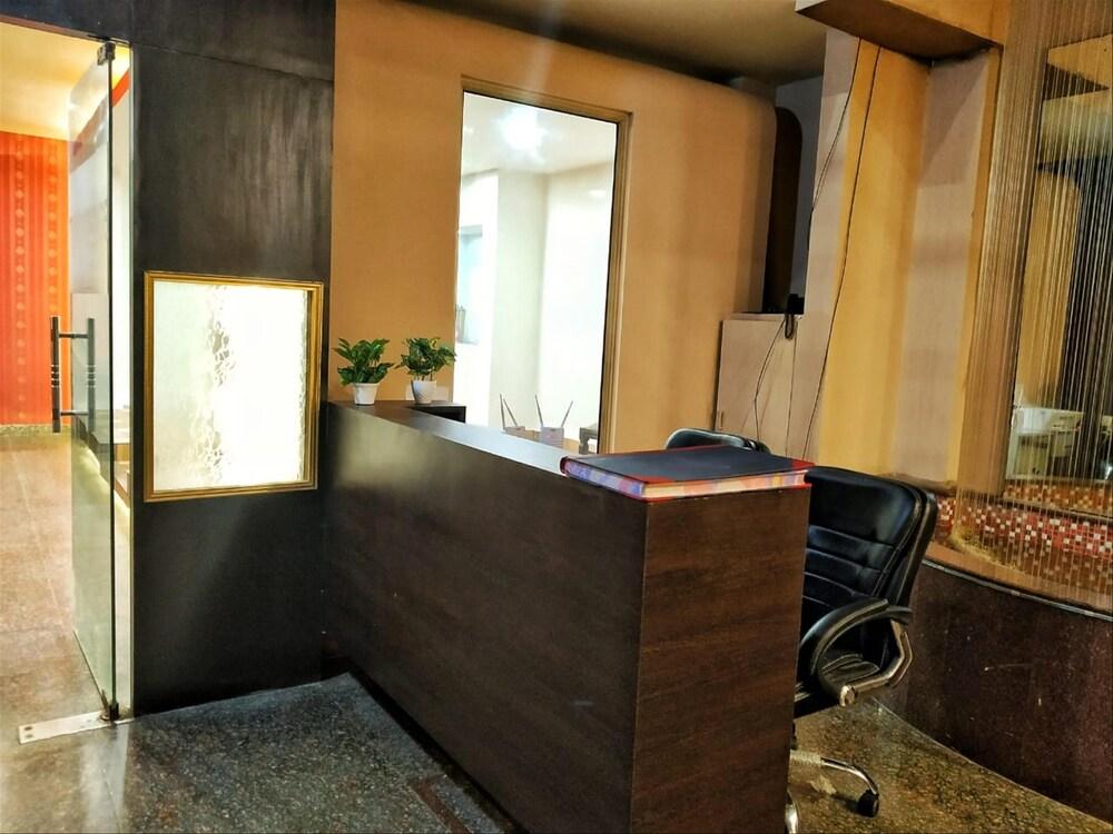 Mint Metropolitan Grand