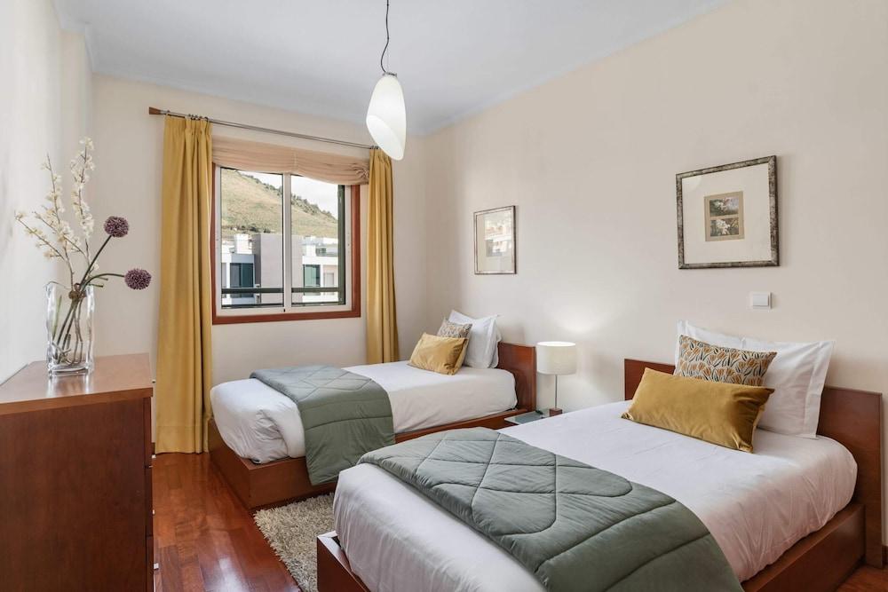 Ajuda III by An Island Apart