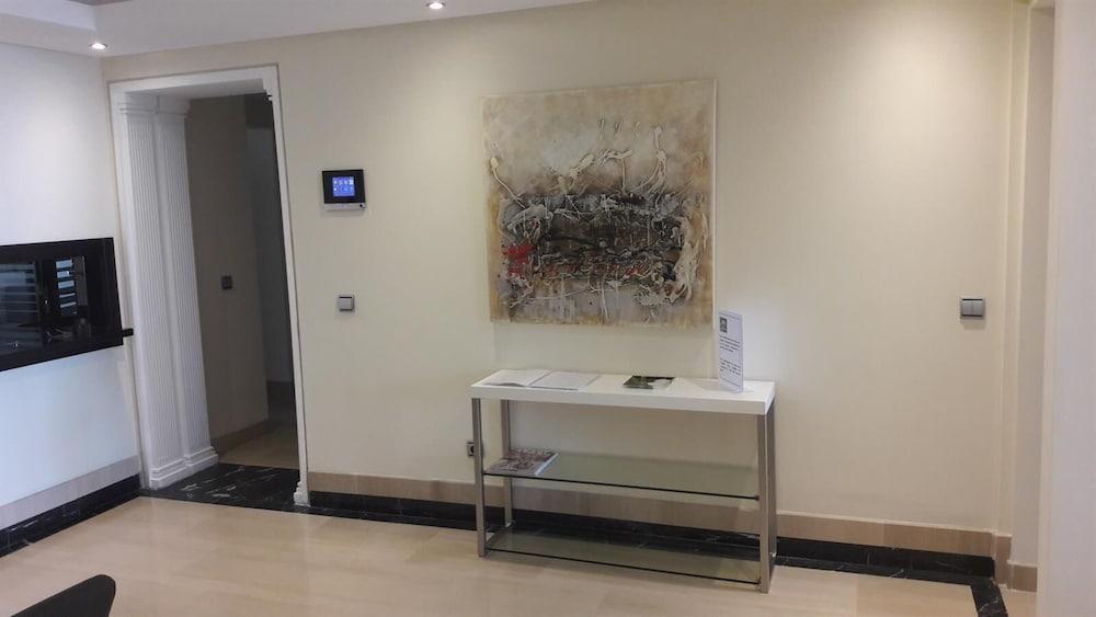  Beach Apartment With Spa & Gym