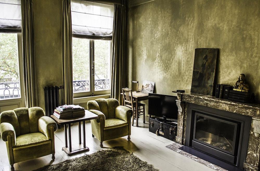 Boulevard Leopold Rooms & Suites