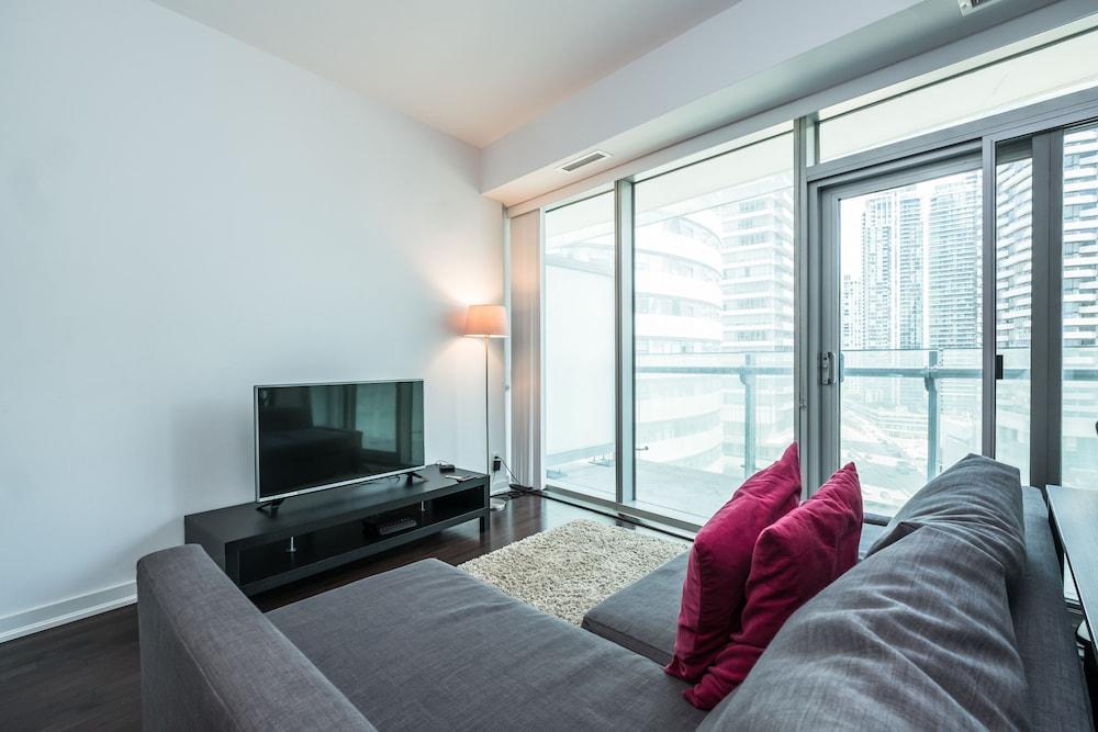 York Street Condos Tower 1