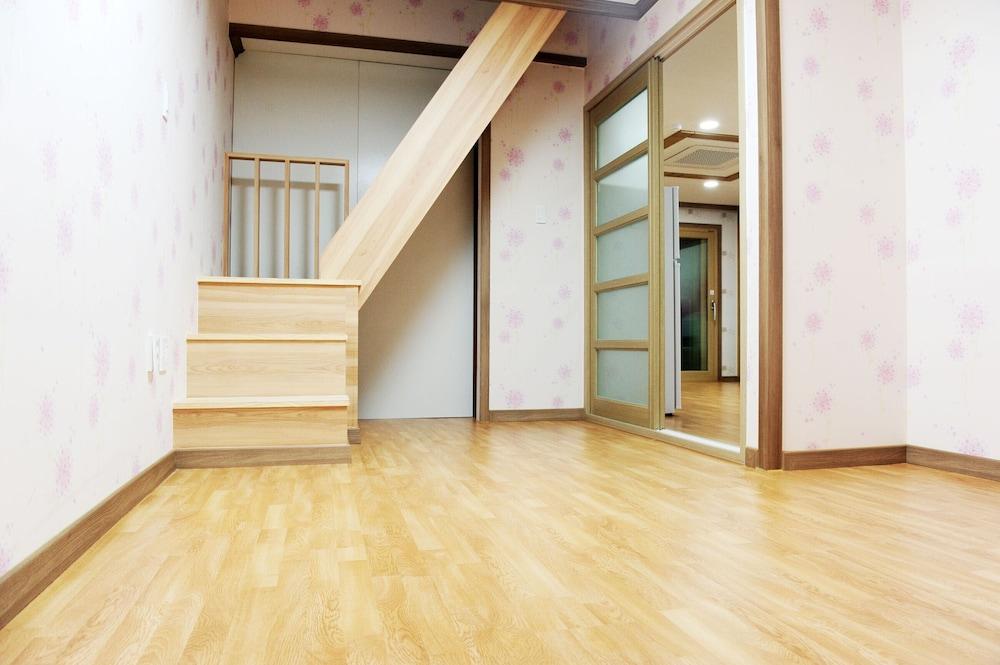 Buan Sangnok Sky Pension