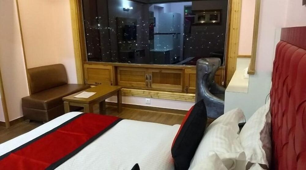 Hotel Rocky Knob Shimla