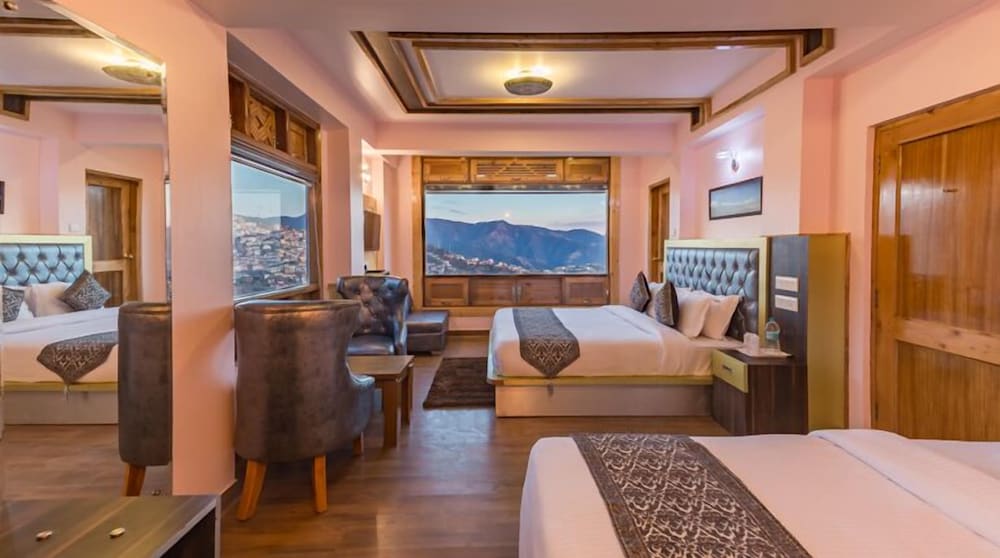 Hotel Rocky Knob Shimla