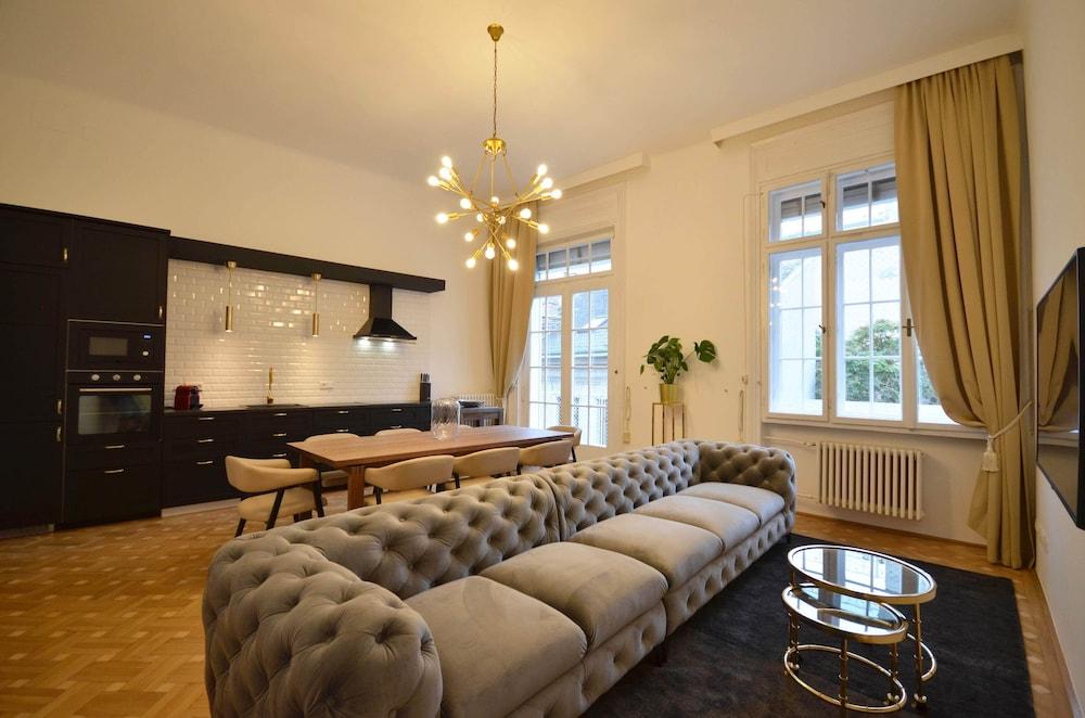 Belvedere Embassy Residence