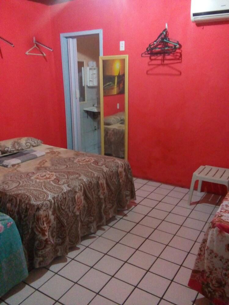 Pousada Andrade Models & Orlando