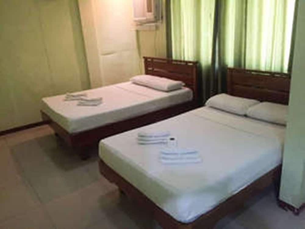 Princess Perrine Suites