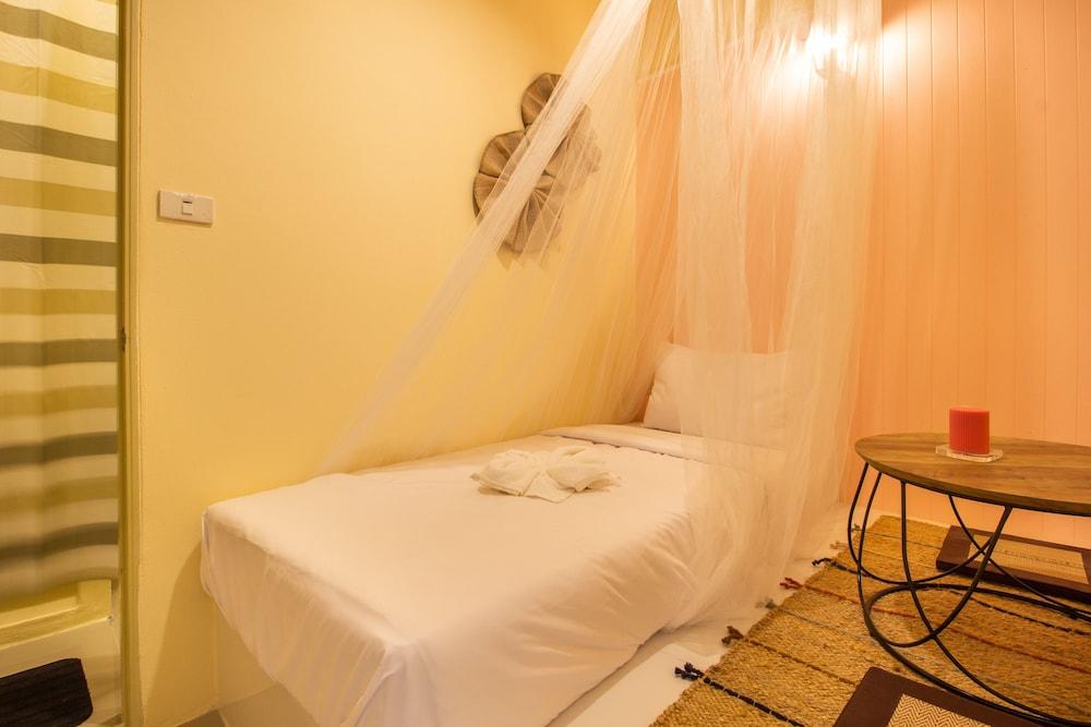 The Bed Boutique House