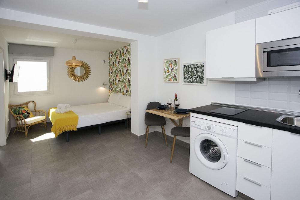 Kiwi & Tropycal Apartment