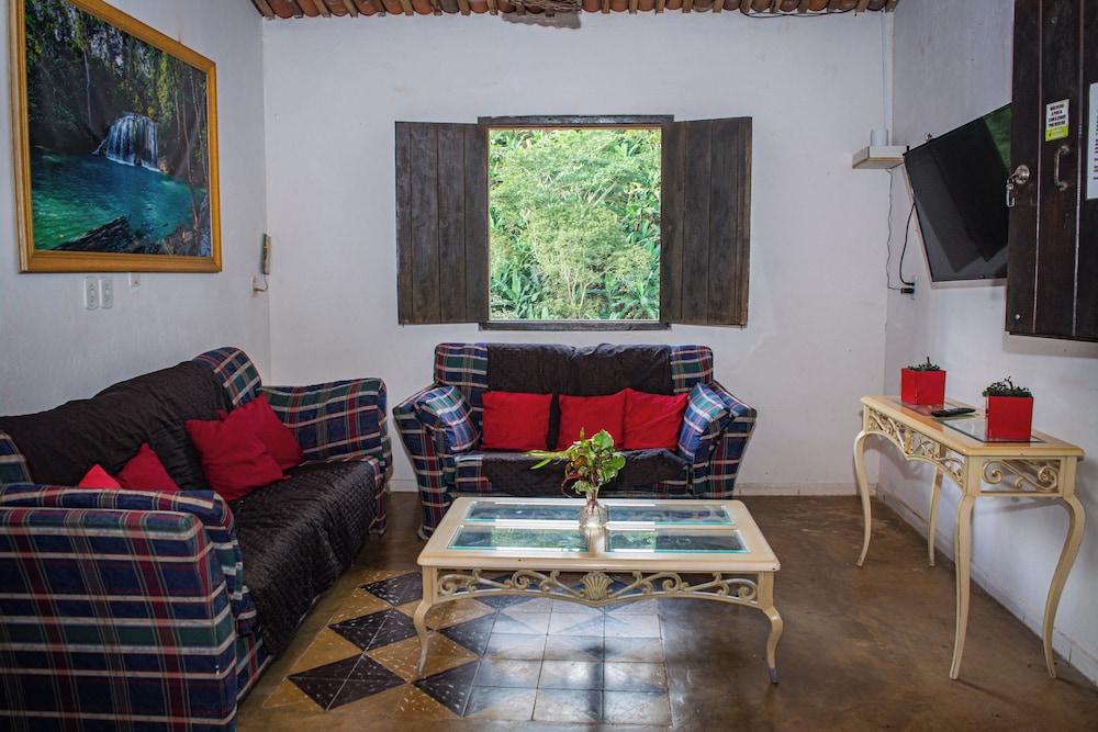 Saira Recanto de Serra