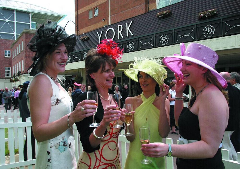 Serenity Inn the City