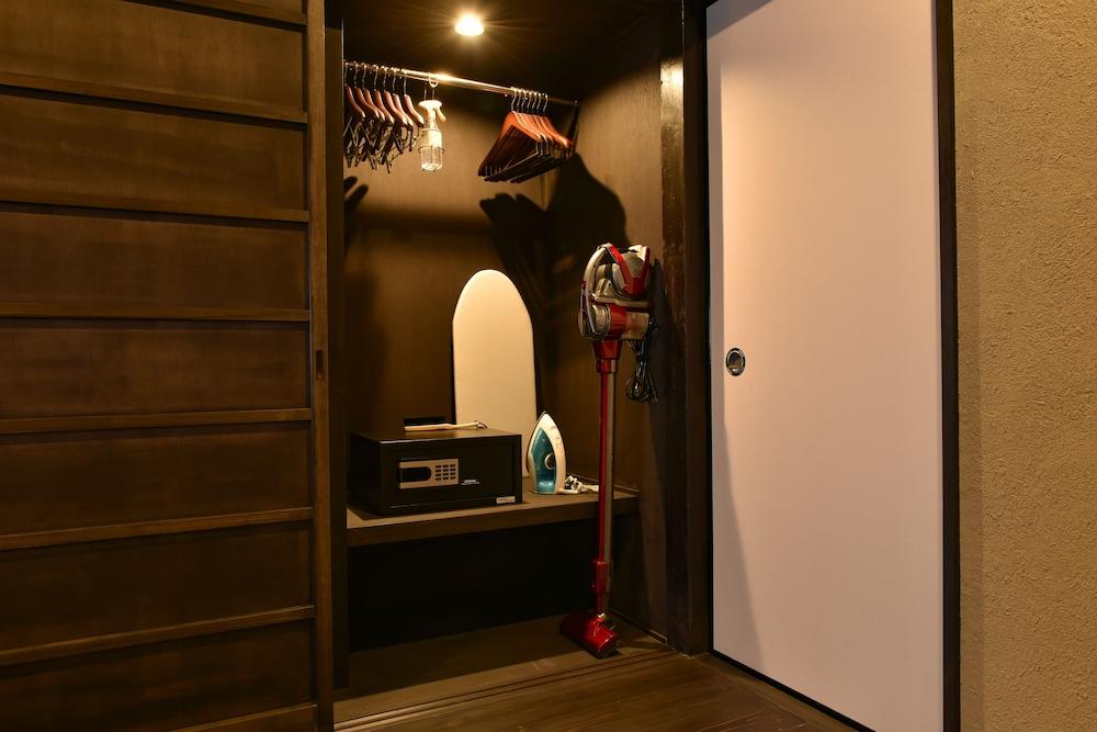 Rinn Premium Koki East