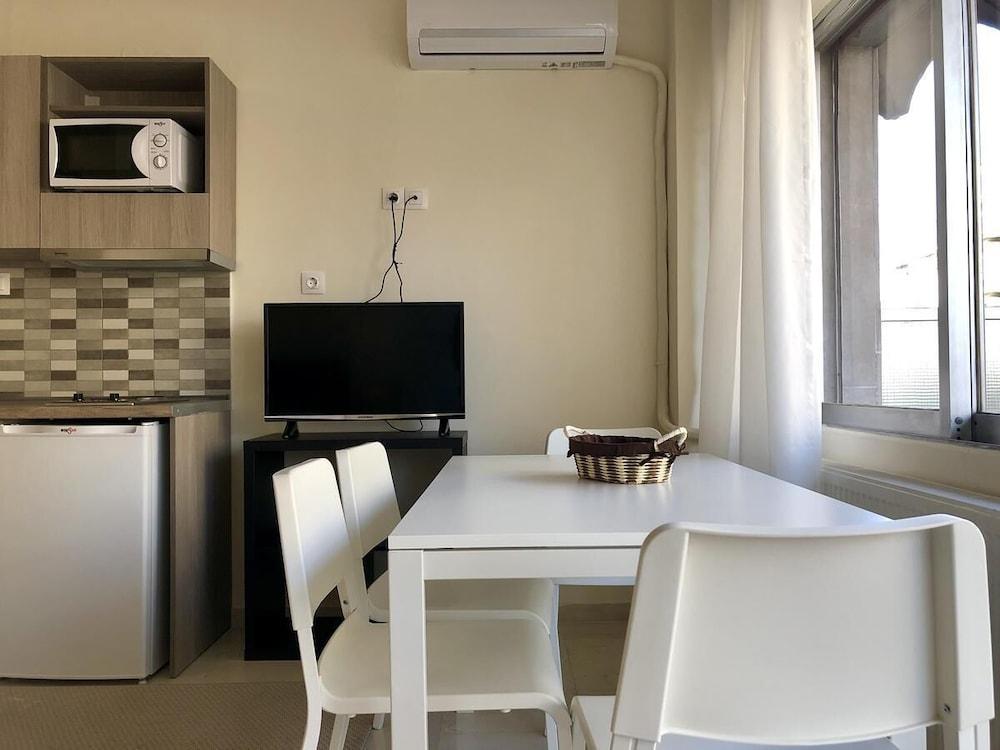 InCity El Metro 101, Deluxe Studio