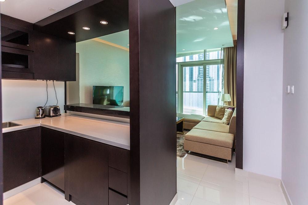 Airbetter - Dubai Downtown Damac Luxury