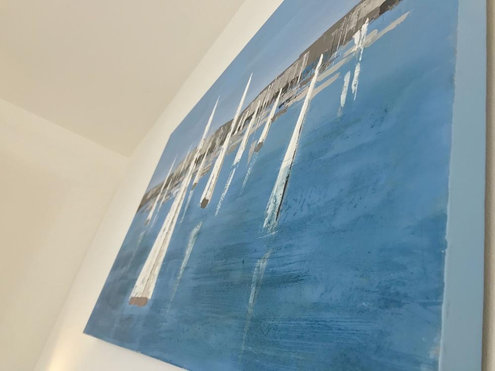 Lux Blu - Truro Apartment