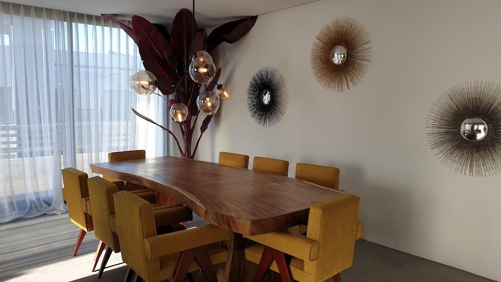 Urban Luxury Loft Penthouse