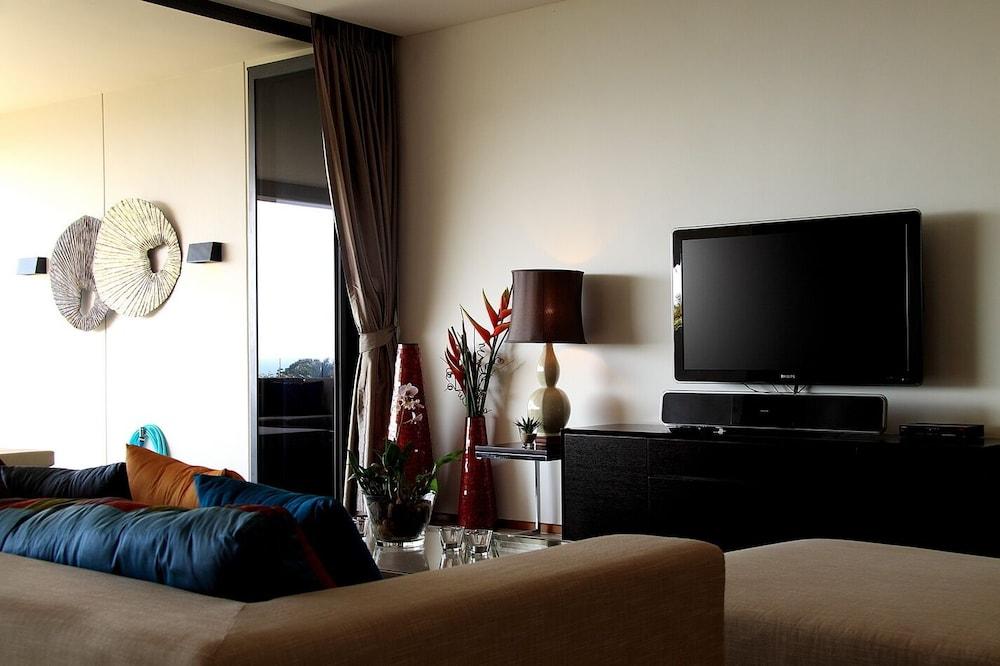 Luxury Ocean View Apartment Kata B22 near Kata Beach