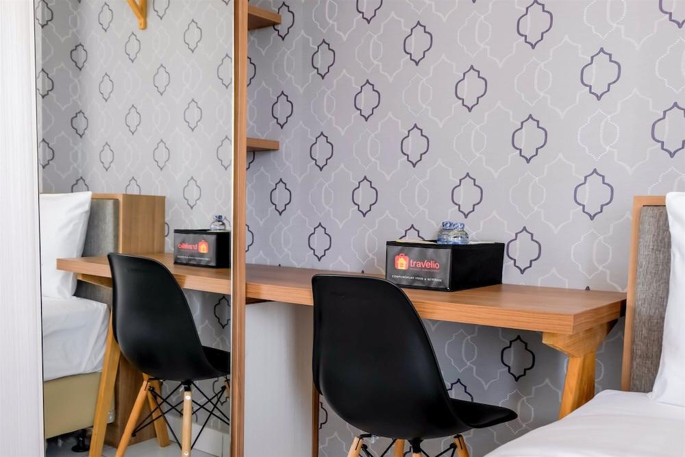 Spacious Studio at Casa De Parco Apartment