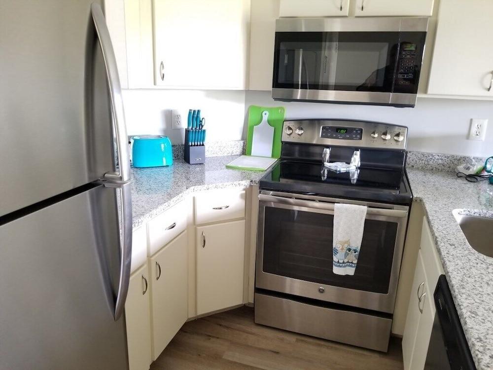 Ocean Village Club D15