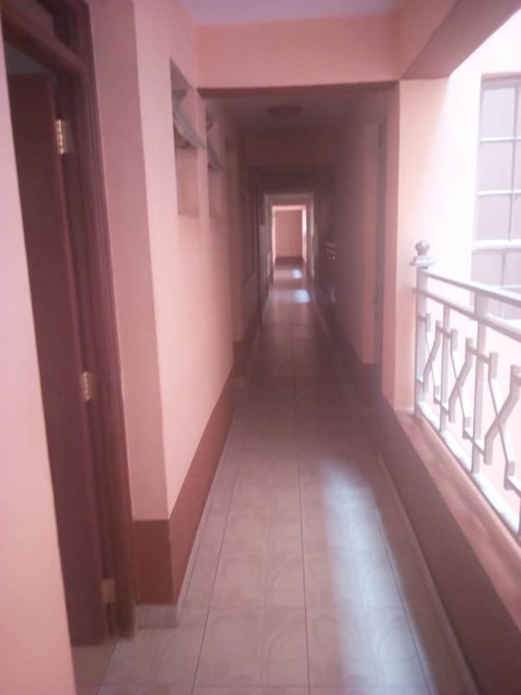 3 Shades Annex - Adults Only