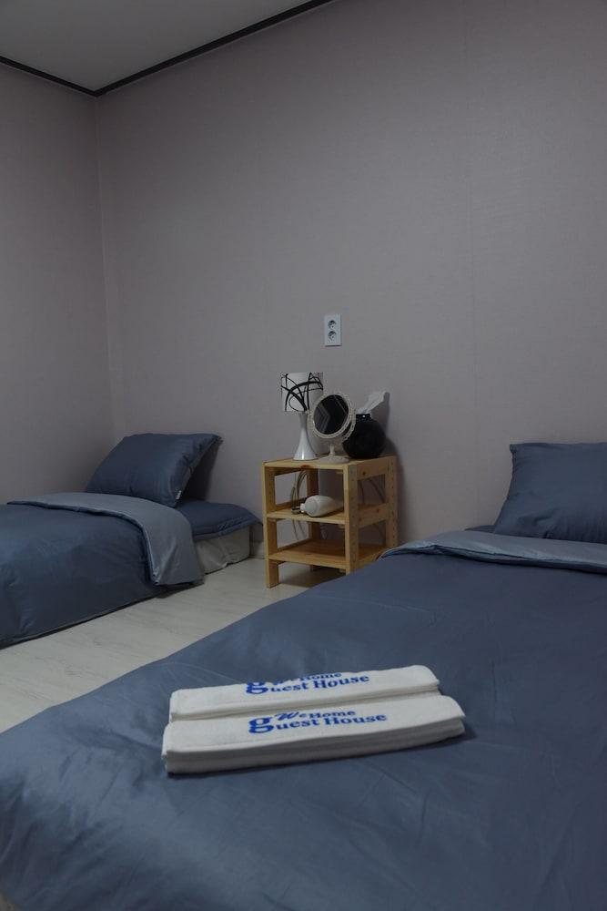 We Home Guesthouse - Hostel