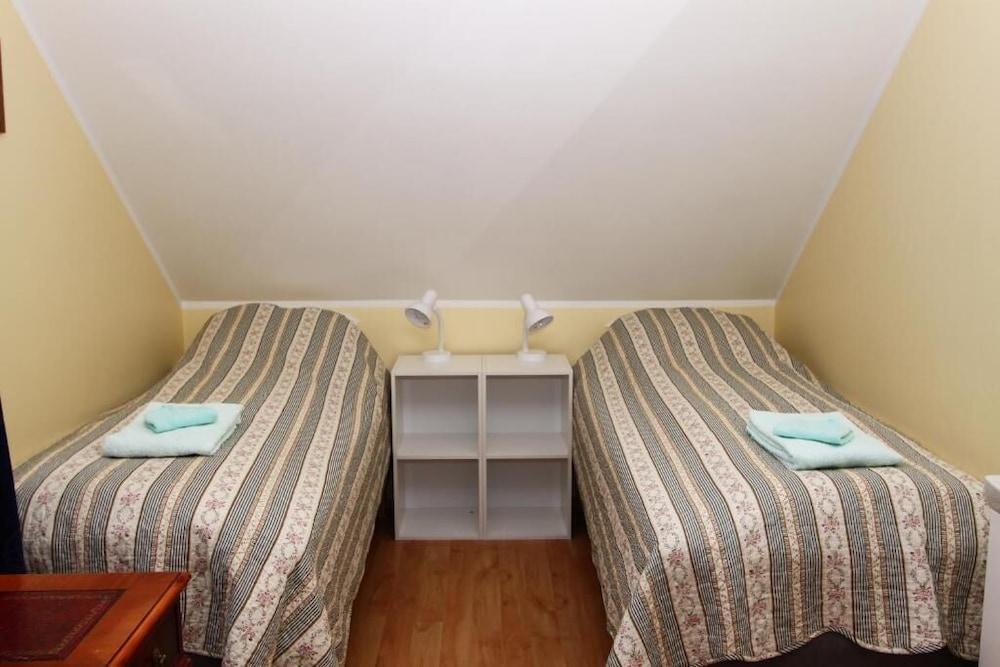 Guesthouse Steindórsstadir