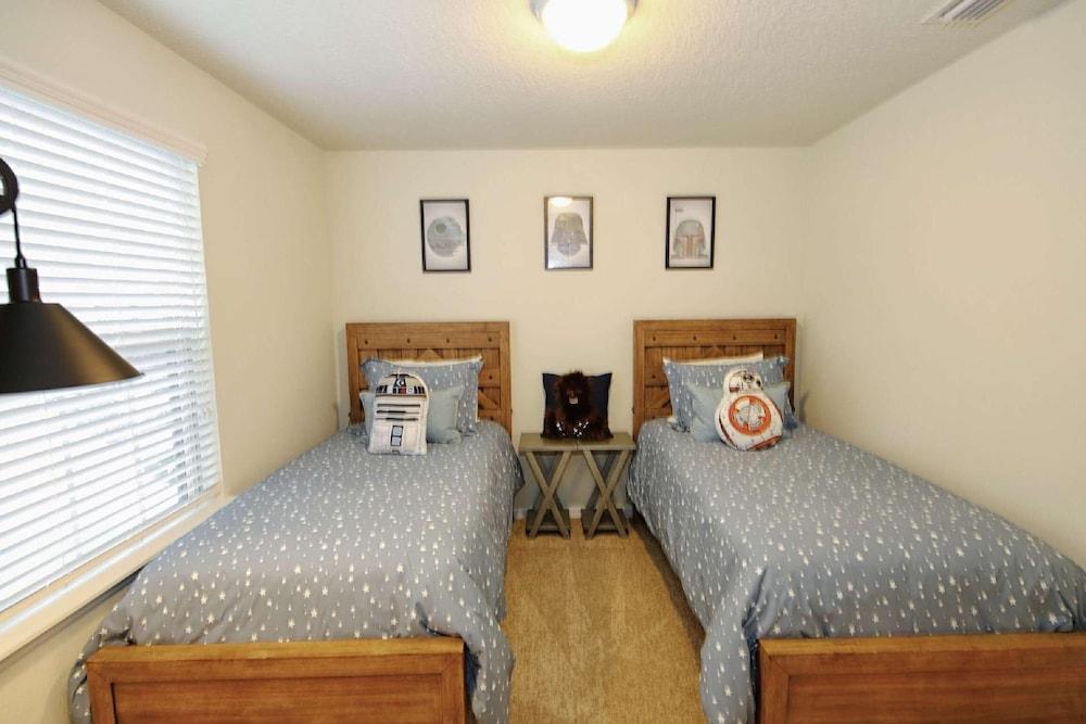 8862 Windsor at Westside