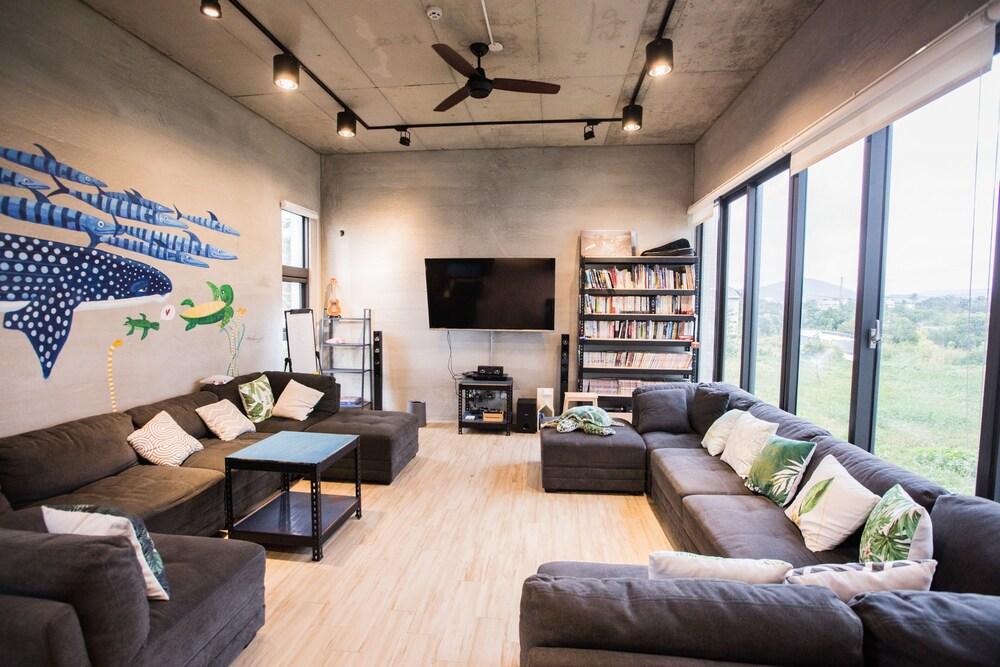 Taiwan Dive Resort - Hostel