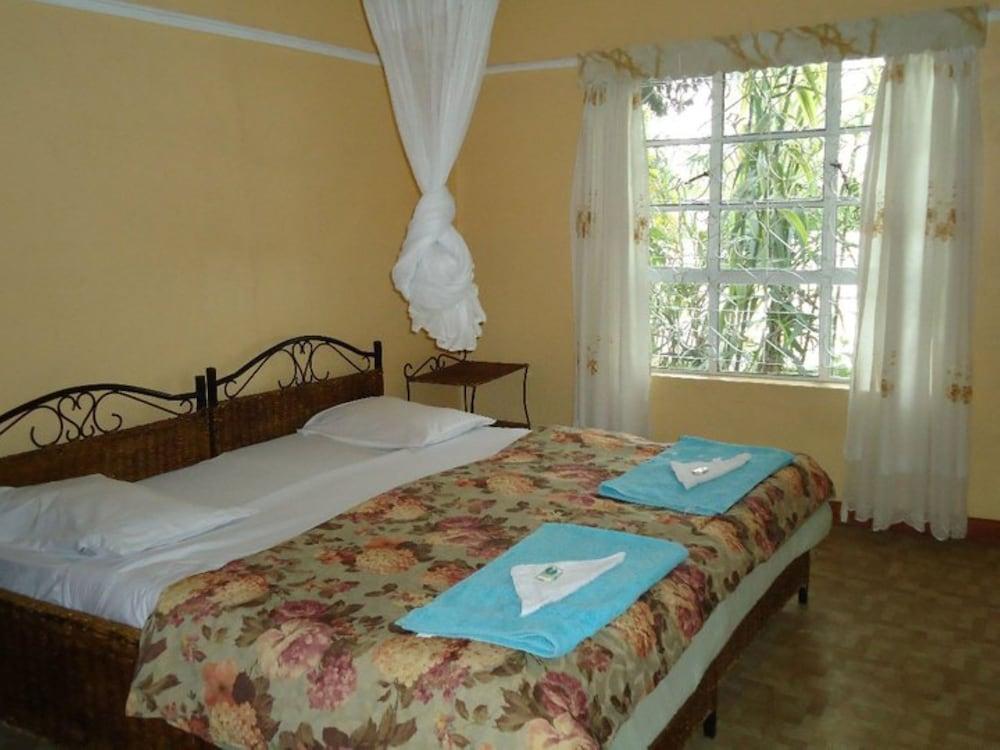 Taphe Guest House Resort