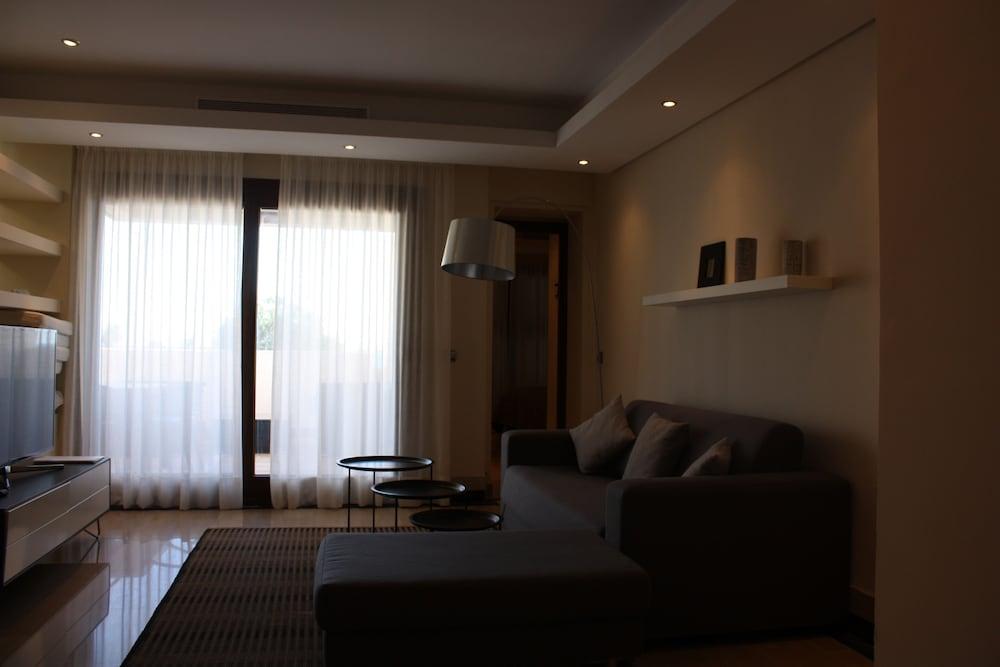 Penthouse With Private Pool