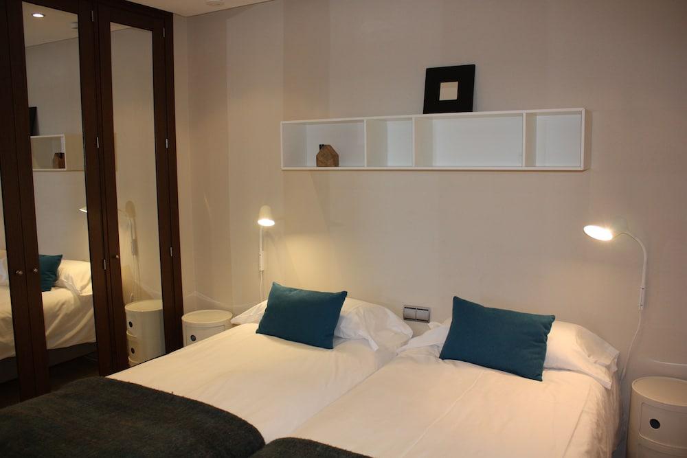 3 Bedroom Apartment With Private Pool