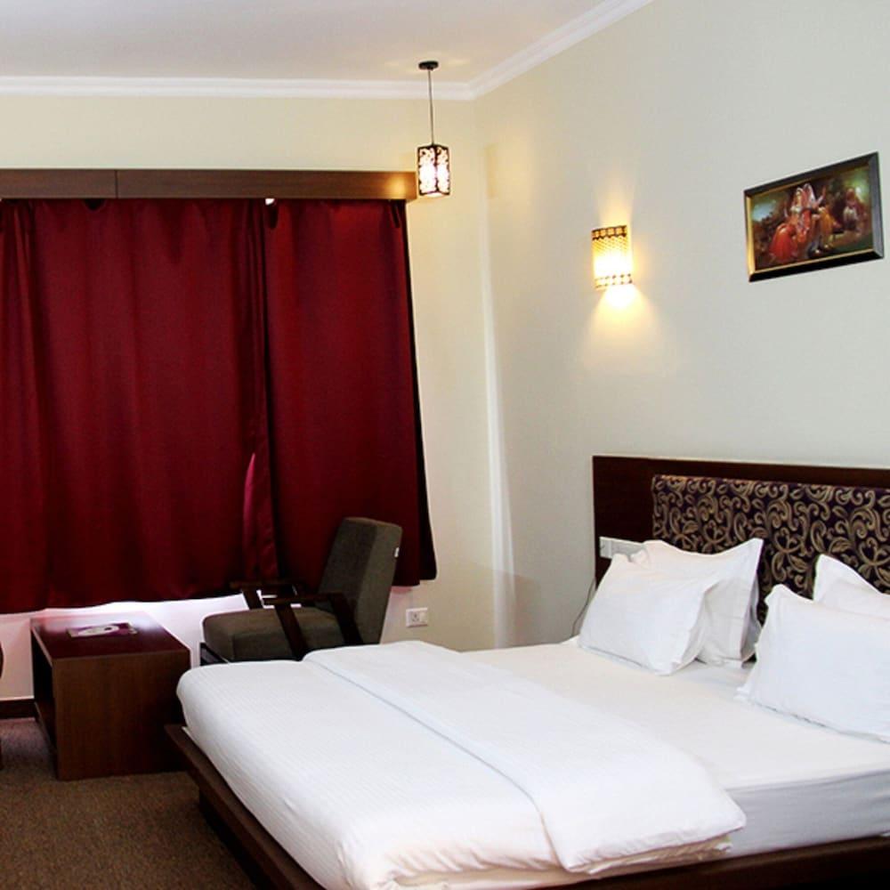 Neelkanth  Bagar Inn Resort