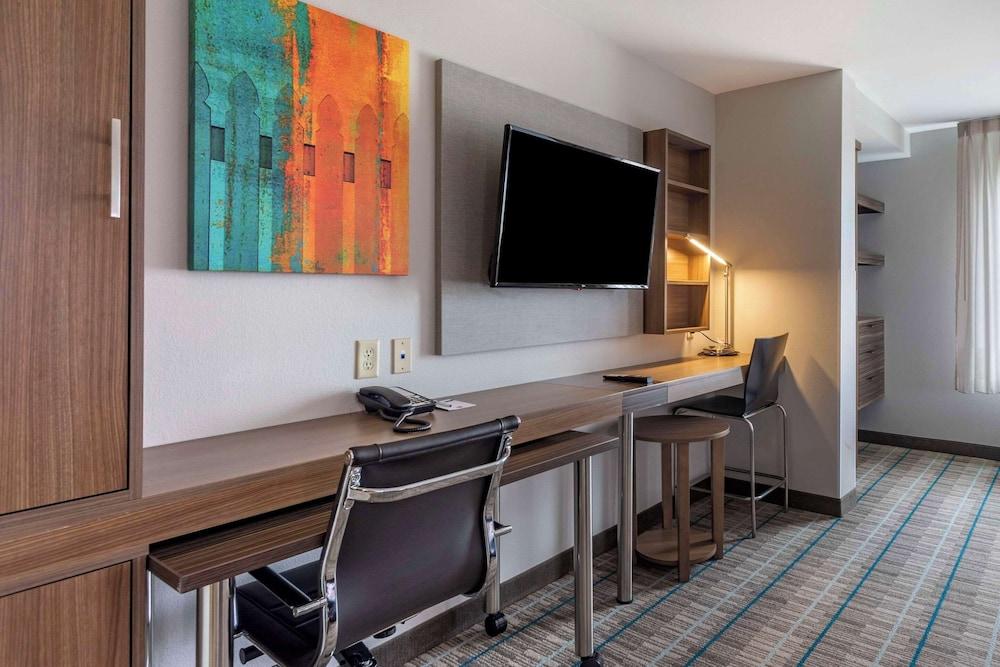 MainStay Suites Bowling Green North