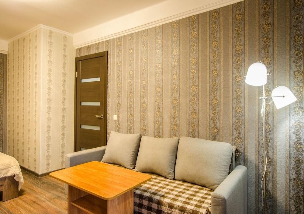 Apartment on Constitution square