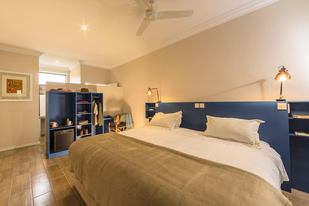 Sedia Riverside Hotel