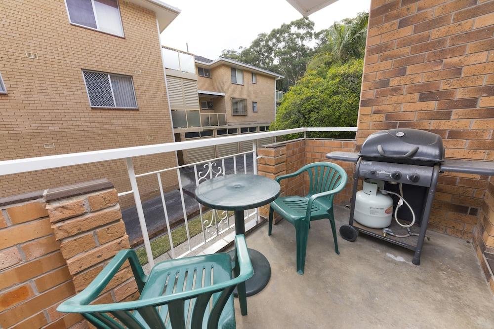 Dolphin Court unit 1