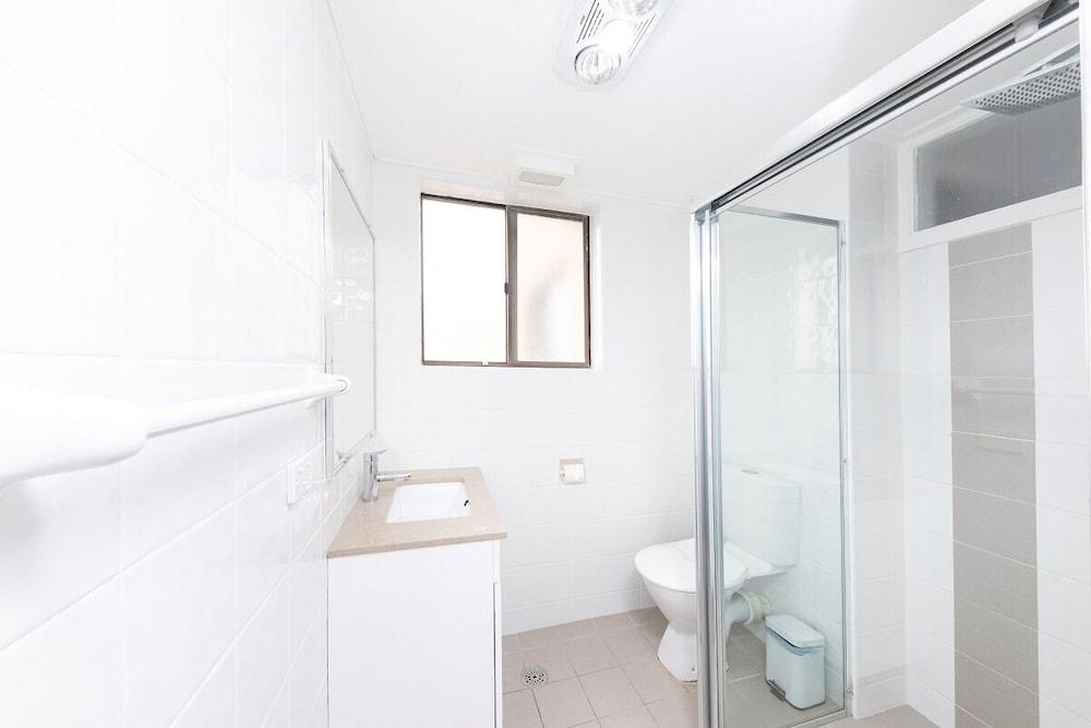 Hibiscus Court Unit 4