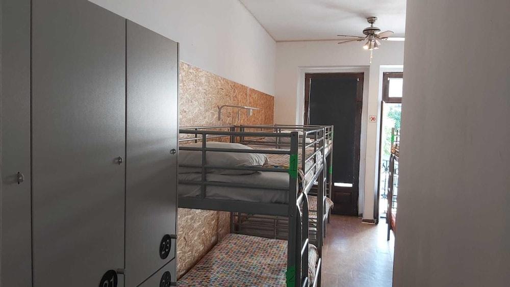 Porto Downtown Hostel