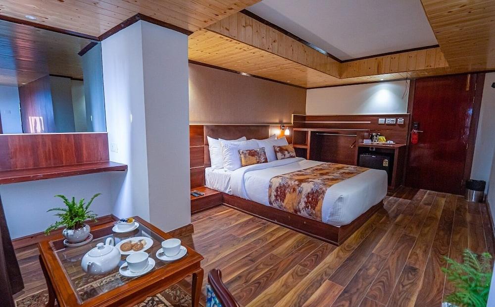 Yashshree Mall Road Darjeeling