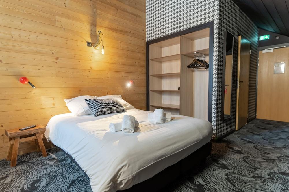 Cristal Lodge by Daddy Pool - TerresenS