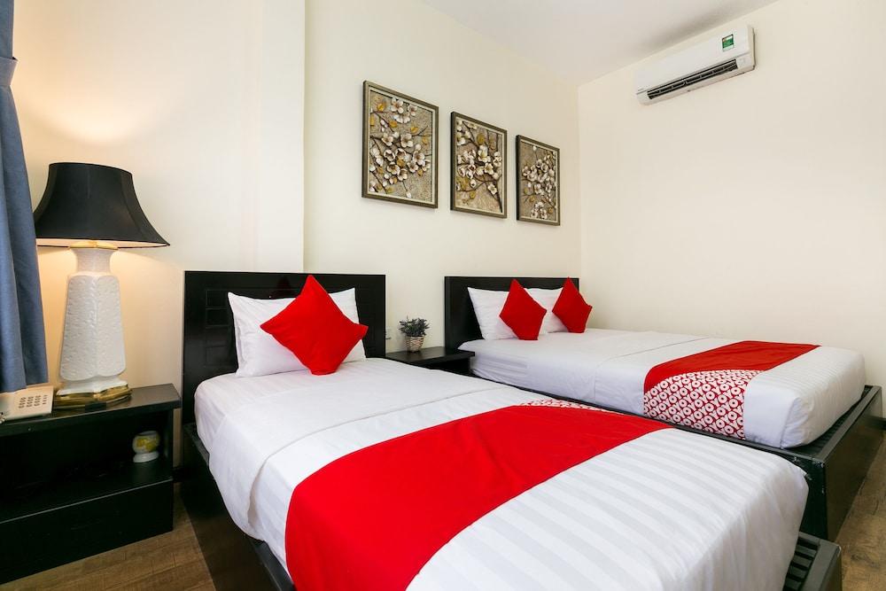 OYO 457 Spring Hotel