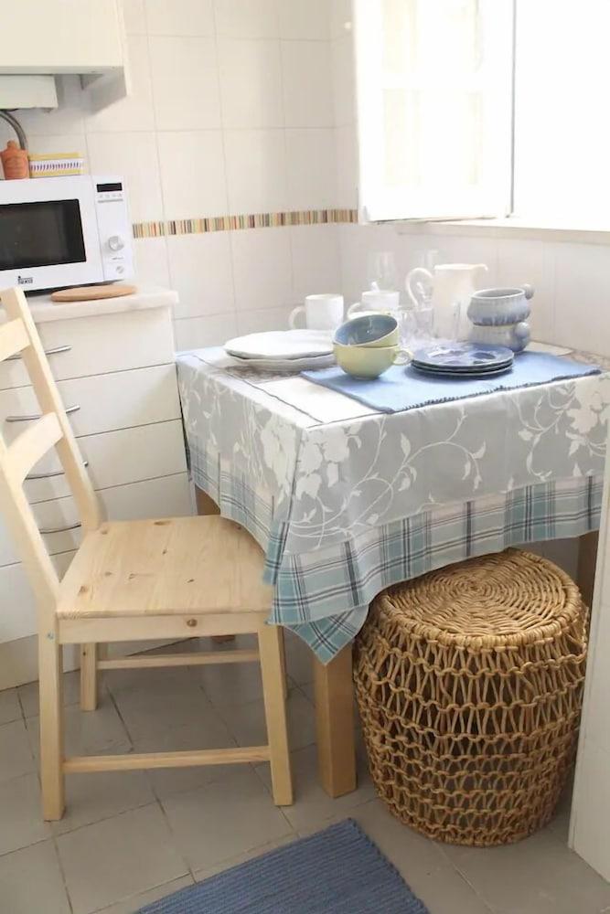 Alfama Charming Apartment, By TimeCooler
