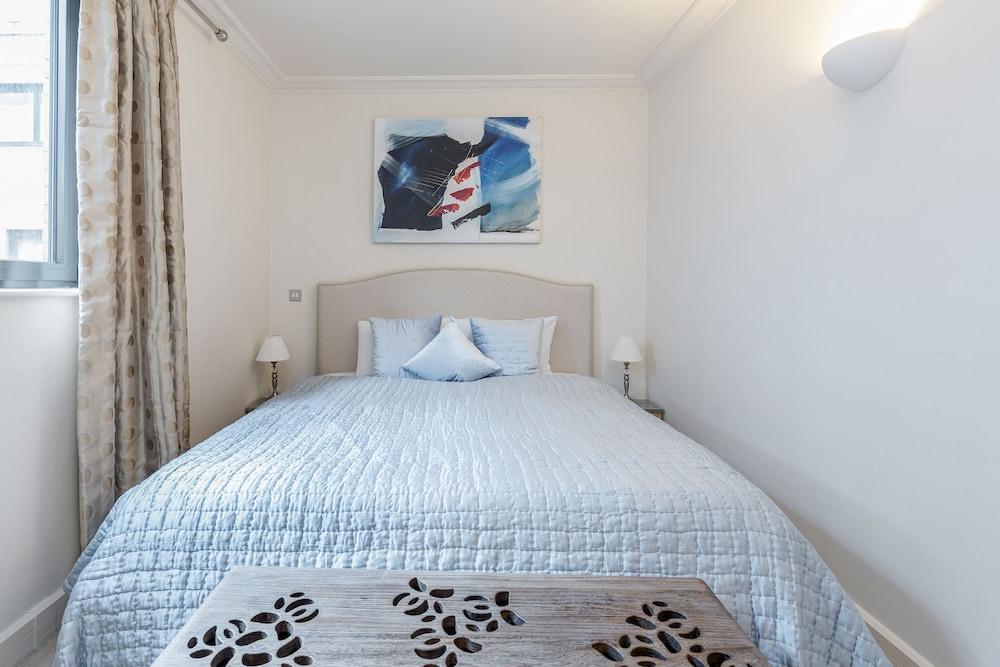 Point West Apartments