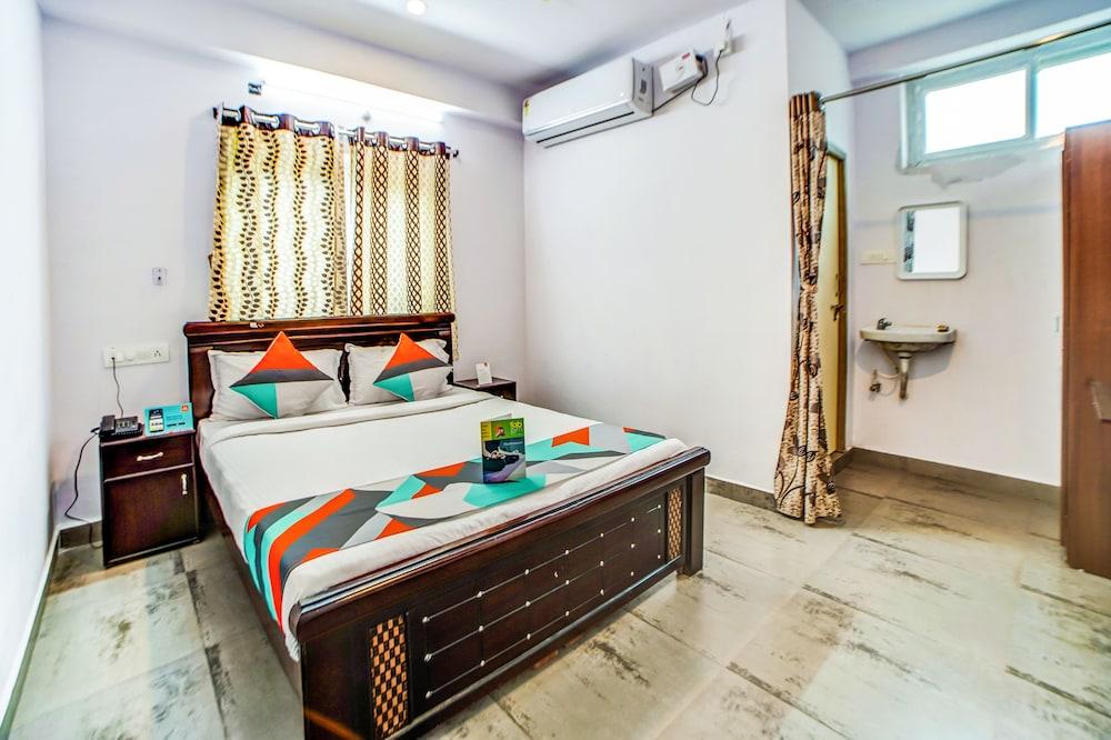 FabExpress Sunshine Hospitality