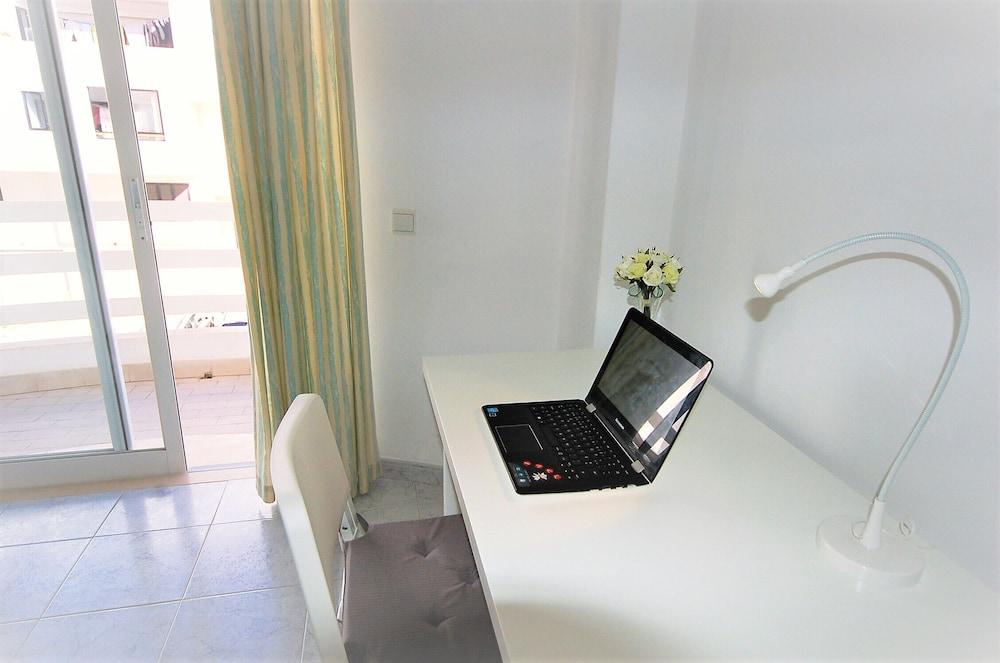 Dom Dinis em Quarteira T1