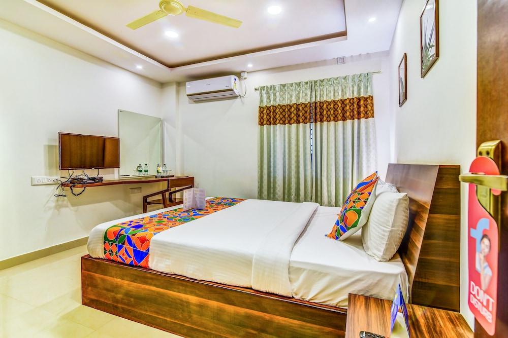 FabHotel Hazel Suites